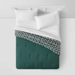 Microfiber Reversible Banana Print Comforter Dark Green - Room Essentials™ -Wayfair Shop GUEST 38158497 0e70 489f aed9 b29852f96aa4