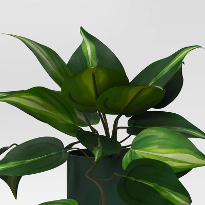 3pk 11.42" Pothos Artificial Plants - Room Essentials™ 5 3pk 11.42" Pothos Artificial Plants - Room Essentials™ - Image 3