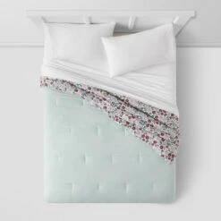 Microfiber Reversible Floral Print Comforter Light Purple/Mint Green - Room Essentials™ -Wayfair Shop GUEST 73df7652 269e 4146 9c9c 49ac713fbb1b